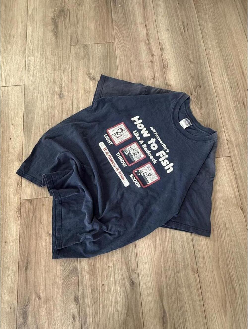 Jeff Foxworthy’s How To Fish Like A Redneck Navy T-shirt